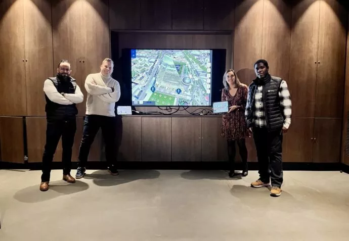 Lancement commercial